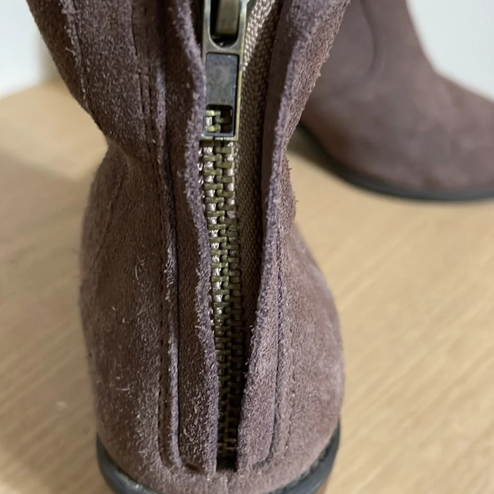 Crown Vintage Brown Suede Ankle Boots Size 7.5 - Picture 14 of 15